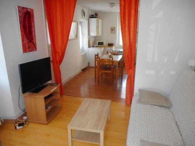 Le Basque Apartment